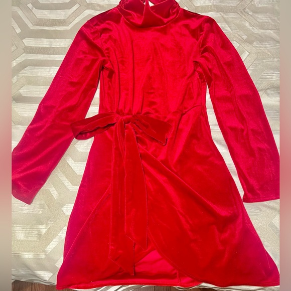 NWOT SHEIN Mock Neck Vibrant Red Velvet Draped Dress, Size Small - Picture 5 of 7